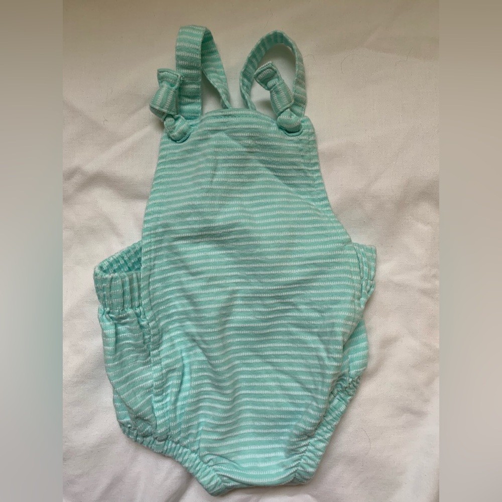 Cat and Jack 6-9 month romper turquoise and white
